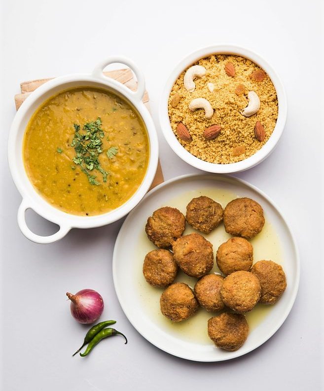 Famous Food Rajasthan Dal Bhati Churma