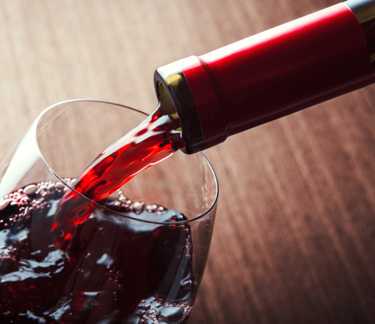 The Best Red Wine for your Health | Benefits of Red Wine | GLASS OF RED WINE
