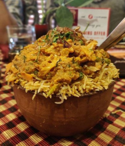 best veg biryani pune mughal mahal