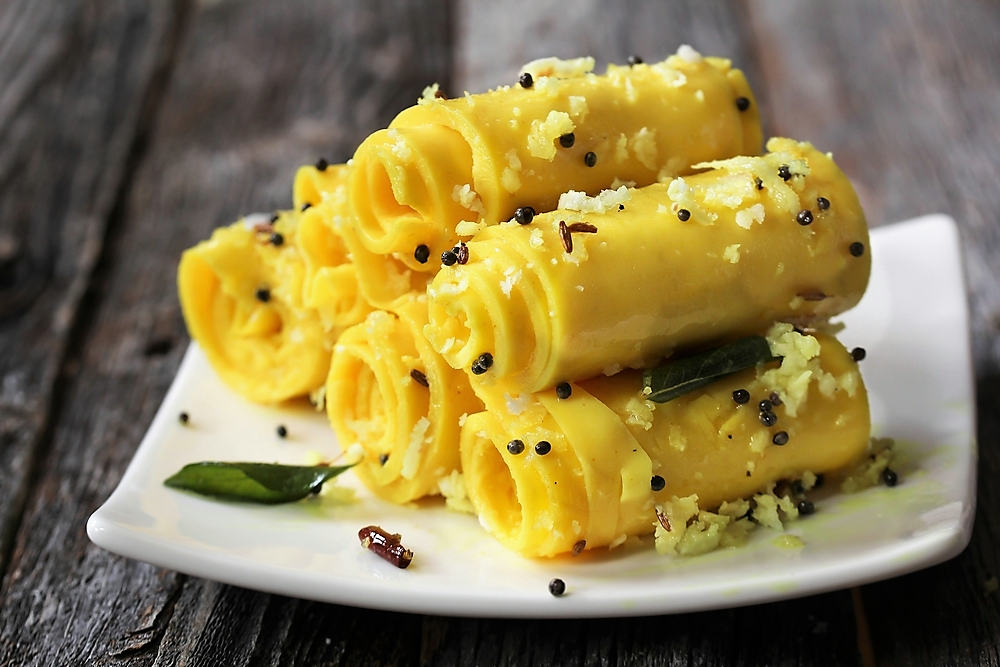 Khandvi gujarati snack