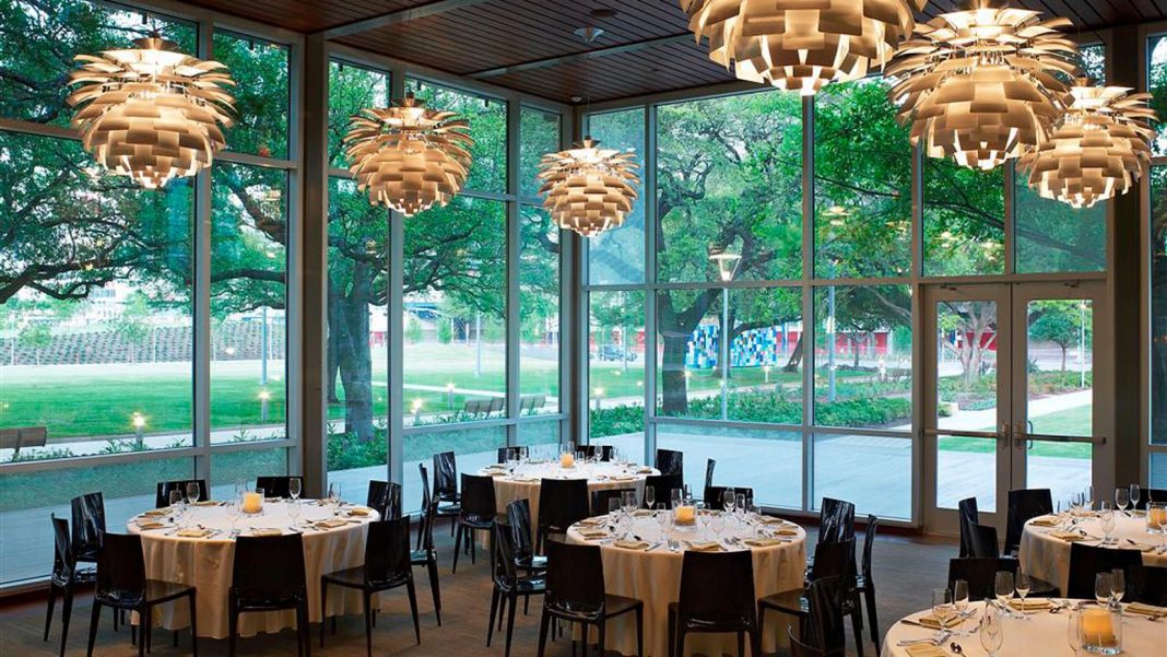 Romantic restaurant in houston the grove