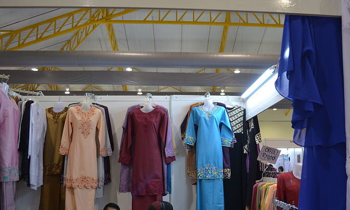 Baju Kebaya Malaysian Souvenirs